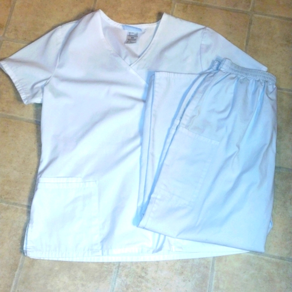 scrub set